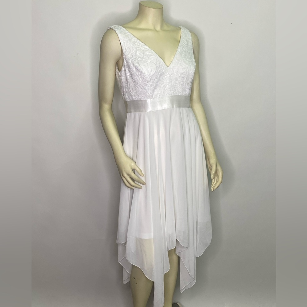 Float white Dress